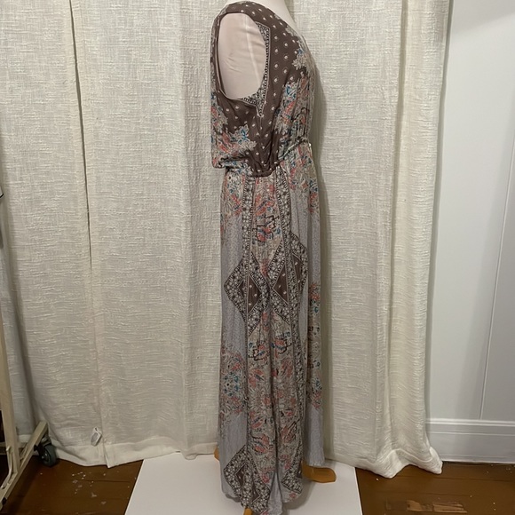 ✨DYLAN DRESS✨ - Picture 3 of 7